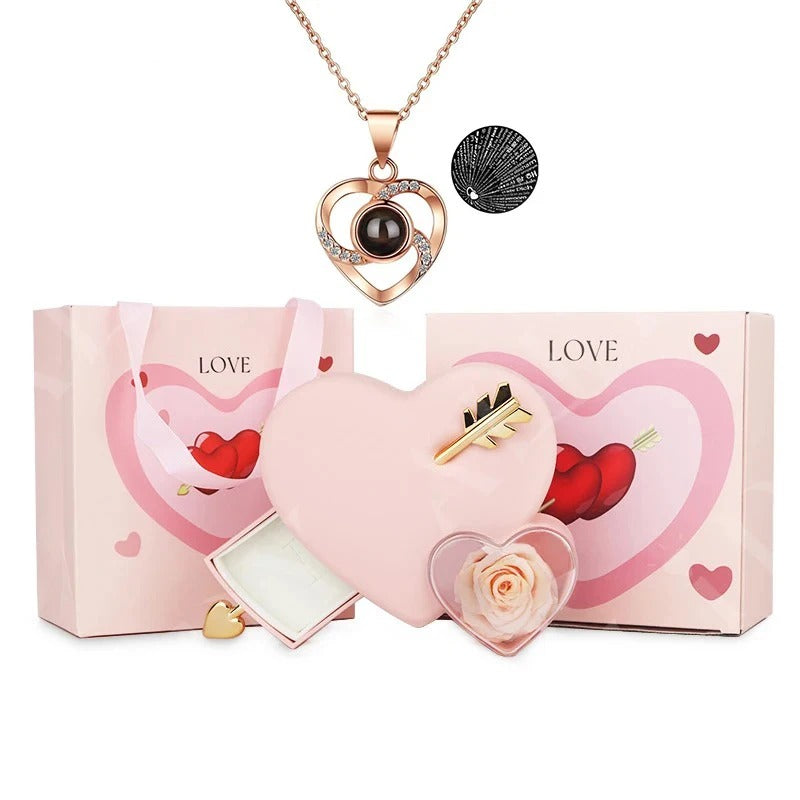 Coffret Cœur Éternel – Rose et Collier "Je T’aime" en 100 Langues